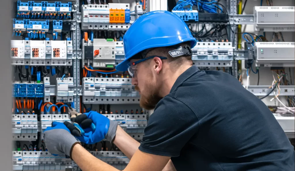 How to Troubleshoot Common Electrical Problems at Home Before Calling an Electrician